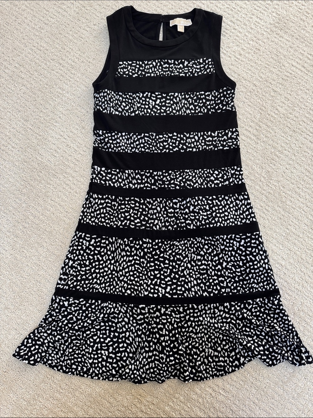 MICHAEL Michael Kors Black & White Sleeveless Tiered Patterned Dress